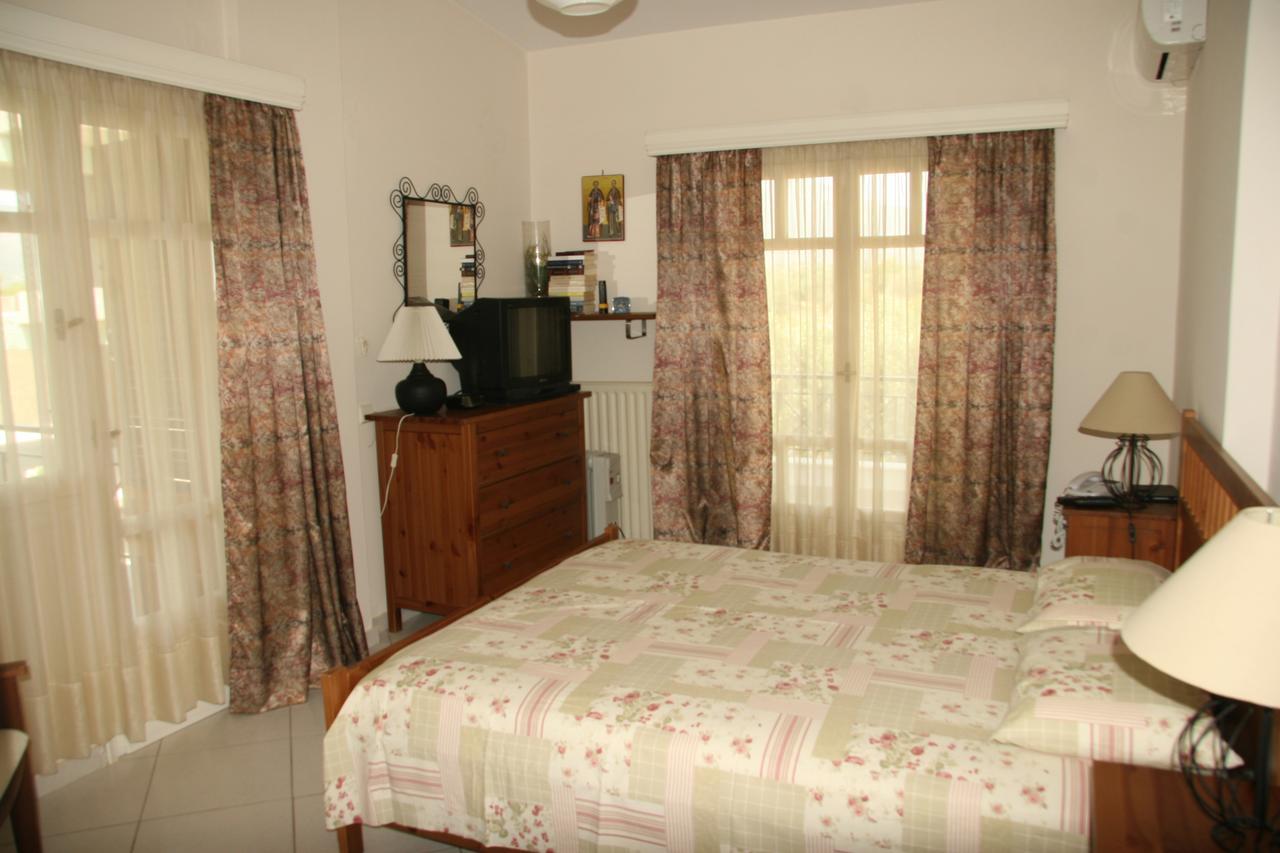 Villa Vlichos Amarynthos Zewnętrze zdjęcie