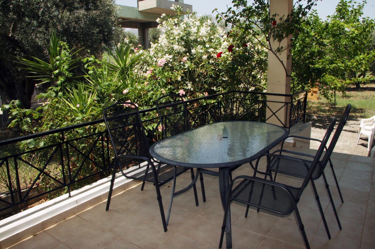 Villa Vlichos Amarynthos Zewnętrze zdjęcie